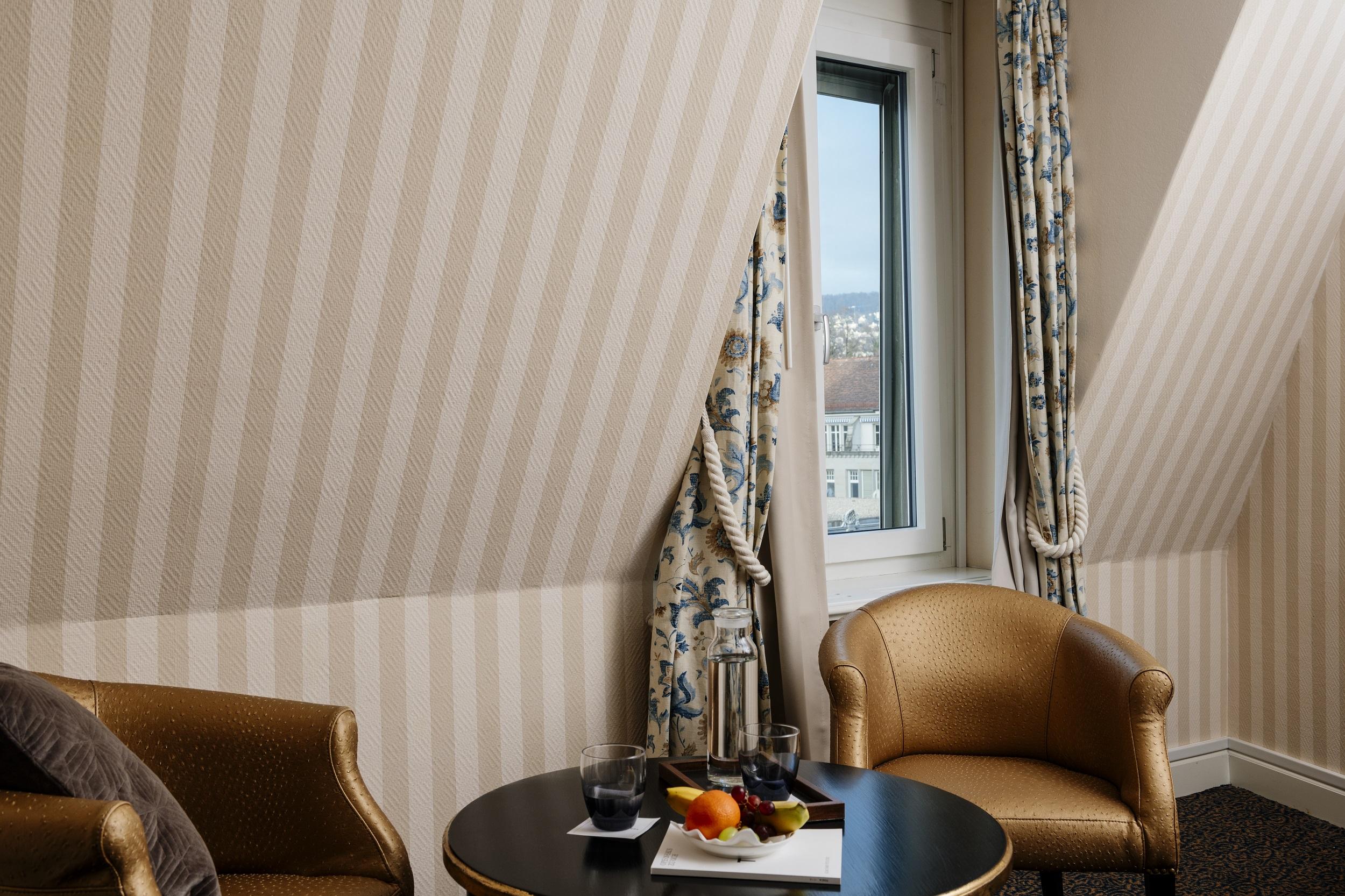 Small Luxury Hotel Ambassador Zürich Exteriör bild