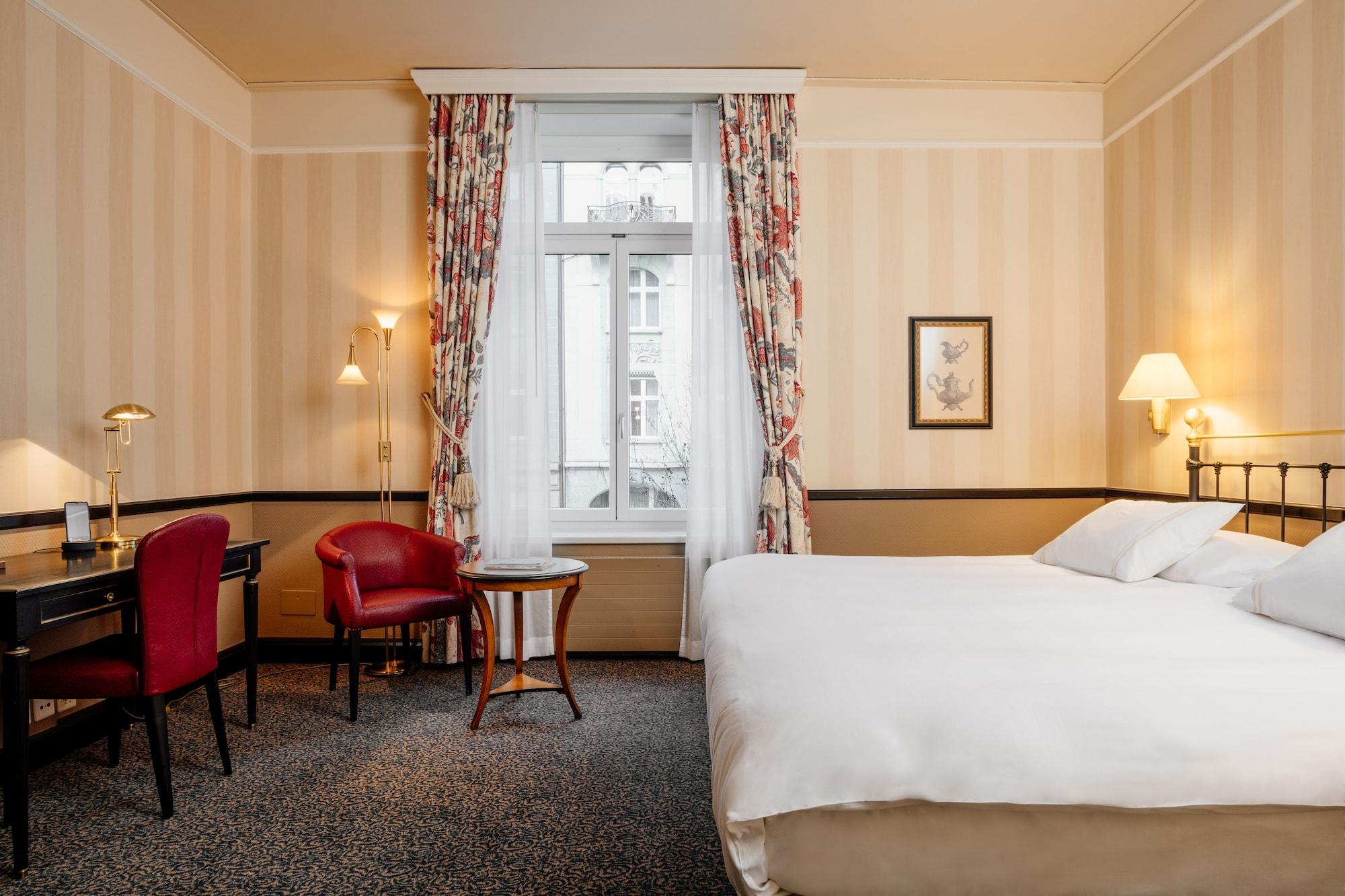 Small Luxury Hotel Ambassador Zürich Exteriör bild